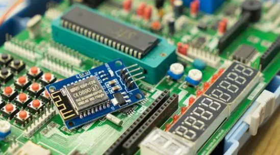 初学者先学plc还是单片机好 初学者先学plc还是单片机好