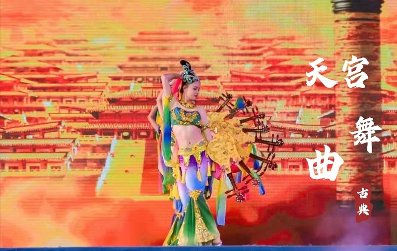 开场舞蹈《敦煌飞天舞》
